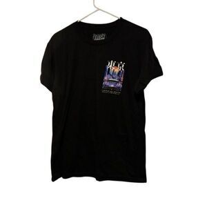 Fresh Laundry If You’re Not First, You’re Last Size Medium T-Shirt *Read*